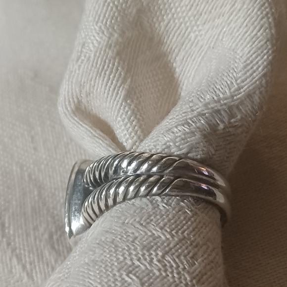 David Yurman Albion Ring with Onyx and Diamonds, SS, Size 7 - Picture 5 of 12